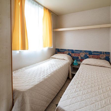 Villaggio Camping Punta Lunga Vieste Bagian luar foto