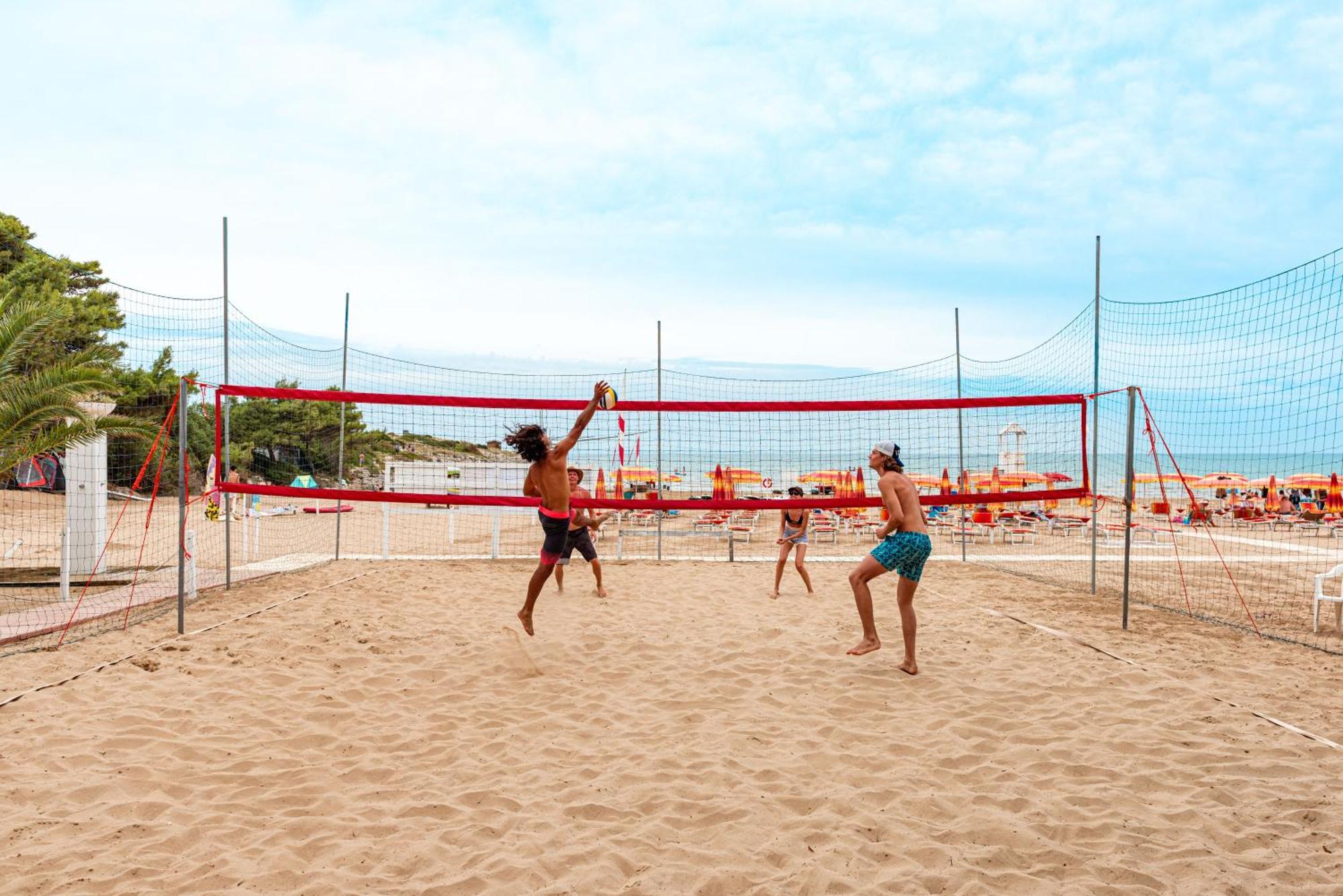 Villaggio Camping Punta Lunga Vieste Bagian luar foto